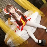 神楽坂真冬《灵梦系列》写真图集 104P｜在线预览与图包下载