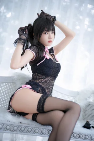 桜桃喵《蕾丝旗袍》写真图集 74P+1V｜在线预览与图包下载