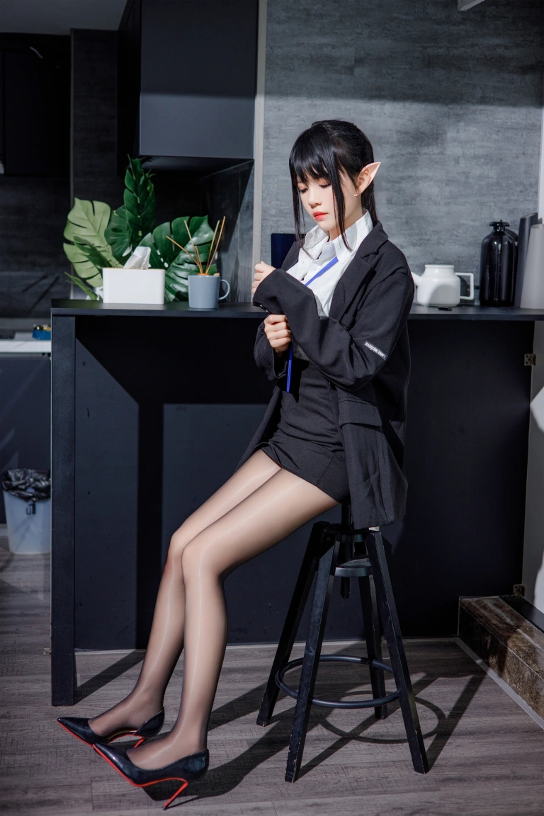 桜桃喵《精灵OL》写真图集 46P+1V｜在线预览与图包下载