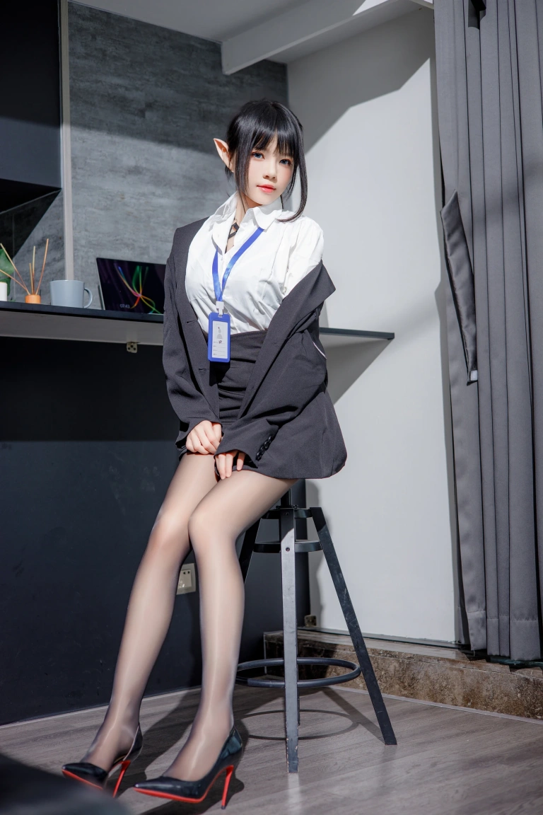 桜桃喵《精灵OL》写真图集 46P+1V｜在线预览与图包下载