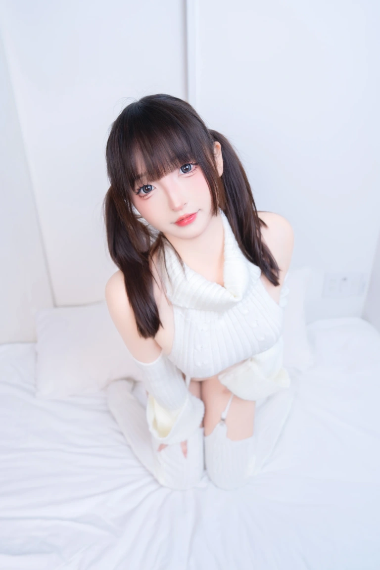 神楽坂真冬《第五季 序号36：《斩男毛衣》》写真图集 75P+2V｜在线预览与图包下载