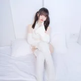 神楽坂真冬《第五季 序号36：《斩男毛衣》》写真图集 75P+2V｜在线预览与图包下载
