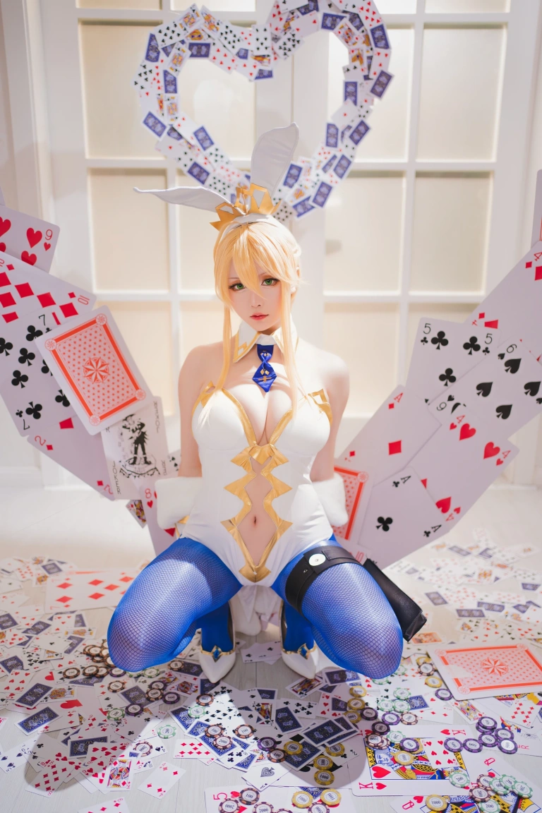 星之迟迟《FGO狮子王》写真图集 22P｜在线预览与图包下载
