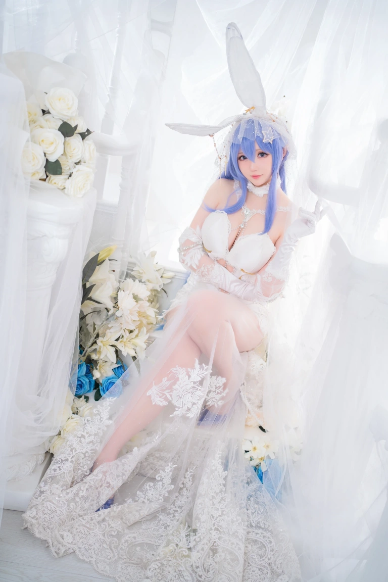 星之迟迟《碧蓝航线 花园兔女郎》写真图集 37P｜在线预览与图包下载