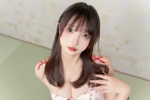 神楽坂真冬《第五季 序号42：《睡衣少女》》写真图集 75P+2V｜在线预览与图包下载