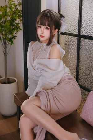 日奈娇(椎名莜)《下属的太太》写真图集 181P+8V｜在线预览与图包下载