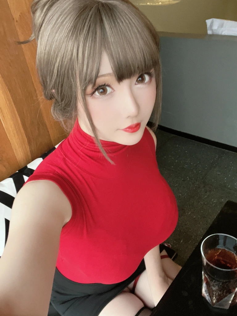 星之迟迟《2022月度计划 9月套图D 约会OL》写真图集 136P+1V｜在线预览与图包下载
