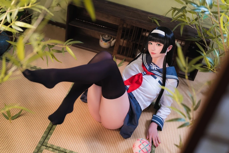 星之迟迟《2022月度计划 9月套图B 莲花JK》写真图集 36P｜在线预览与图包下载