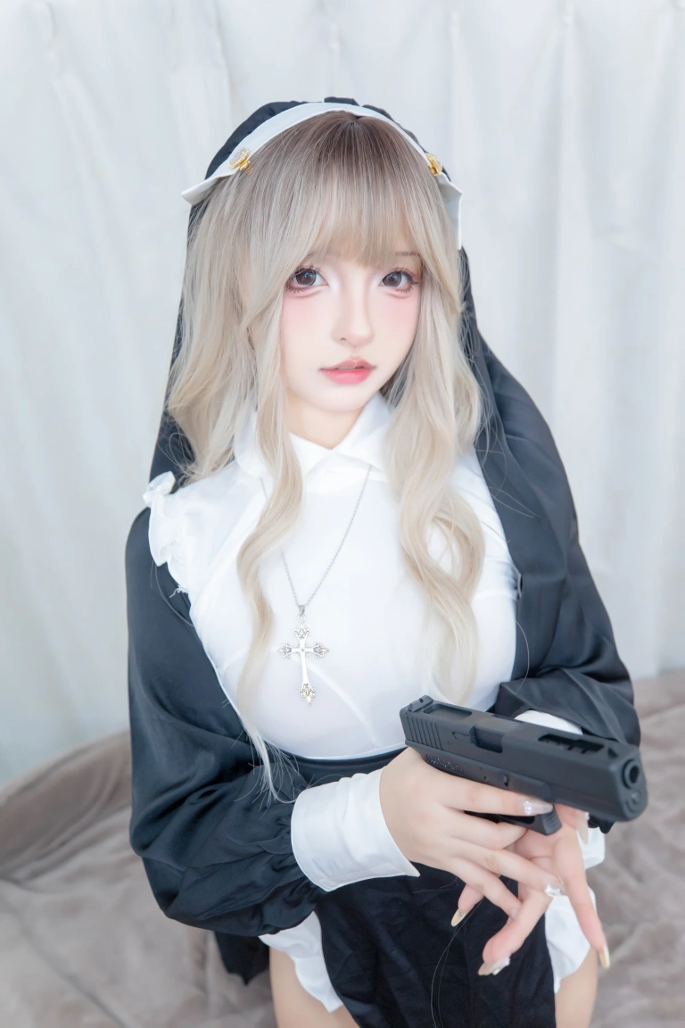 神楽坂真冬《第五季 序号49：《战斗修女》》写真图集 75P+2V｜在线预览与图包下载