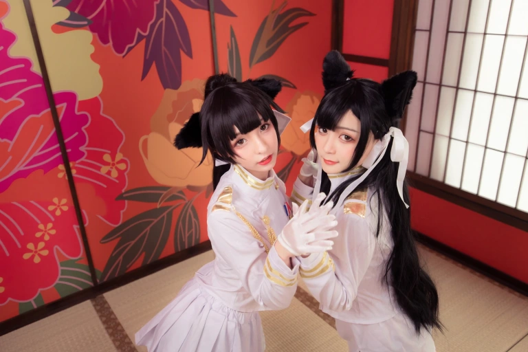 神楽坂真冬《指挥官很忙》写真图集 131P+1V｜在线预览与图包下载