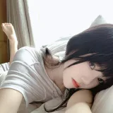 桜桃喵《小猫小猫》写真图集 17P｜在线预览与图包下载
