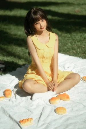 蠢沫沫《野餐日》写真图集 70P｜在线预览与图包下载