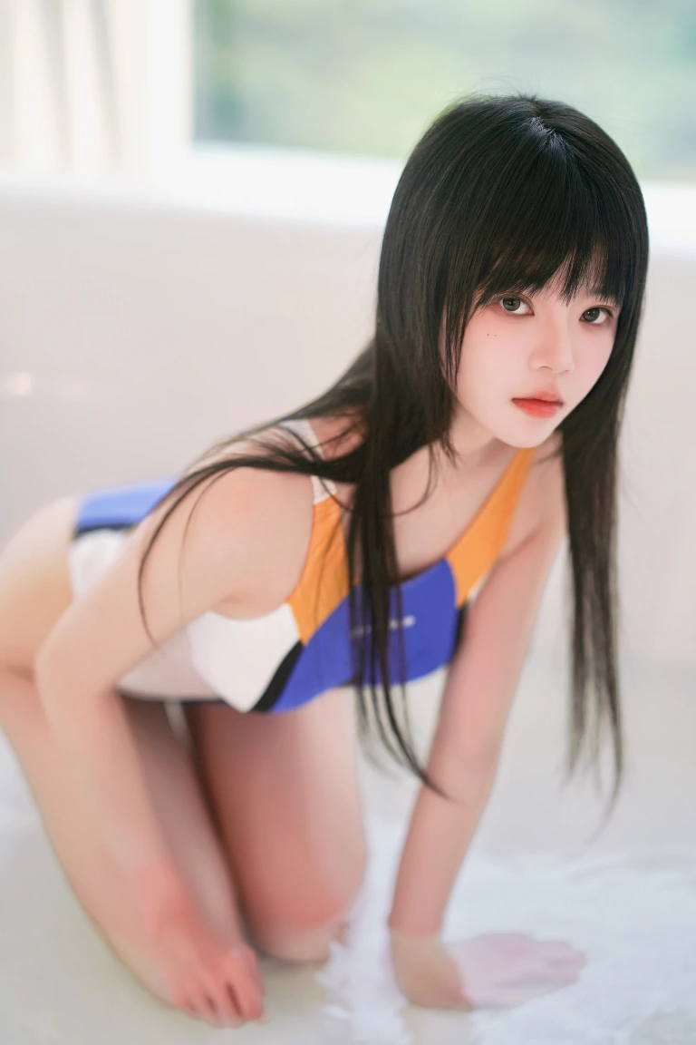 桜桃喵《竞泳》写真图集 21P｜在线预览与图包下载