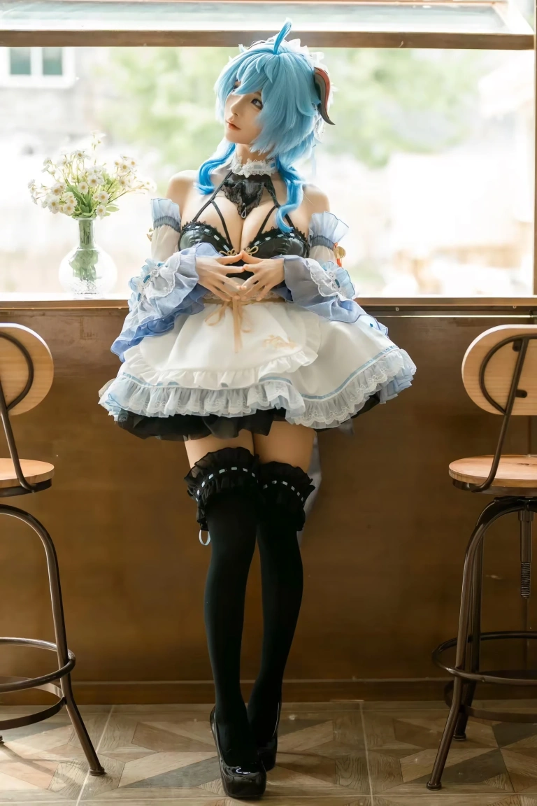 蠢沫沫《甘雨女仆》写真图集 14P｜在线预览与图包下载