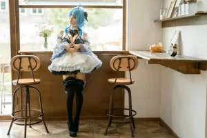 蠢沫沫《甘雨女仆》写真图集 14P｜在线预览与图包下载