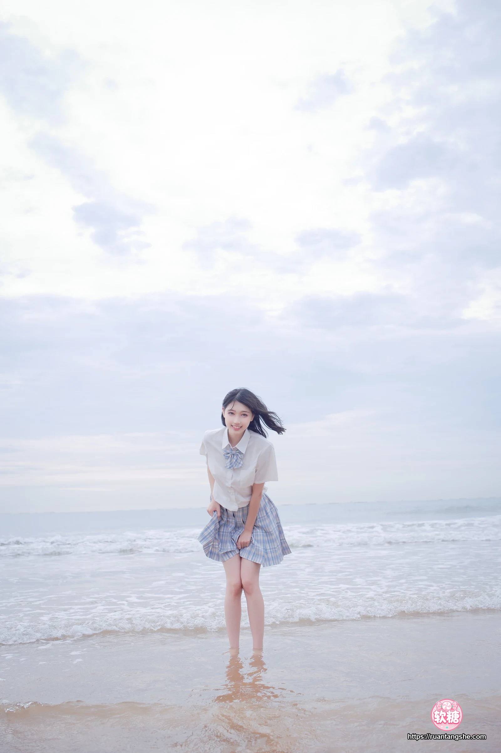 周叽是可爱兔兔 周叽是可爱兔兔 NO.20 - 海边jk