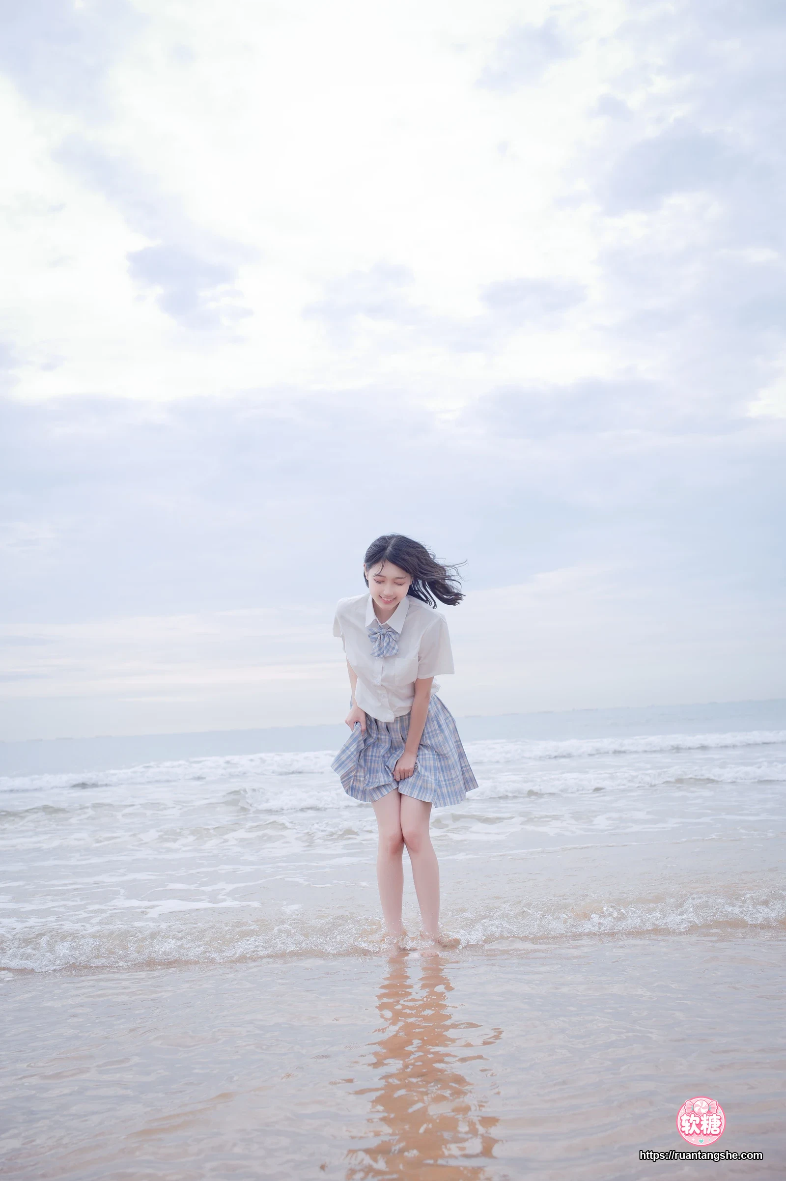 周叽是可爱兔兔 周叽是可爱兔兔 NO.20 - 海边jk