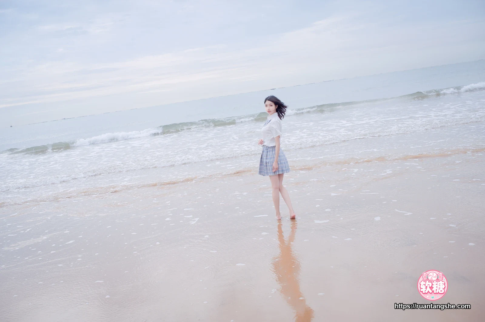 周叽是可爱兔兔 周叽是可爱兔兔 NO.20 - 海边jk