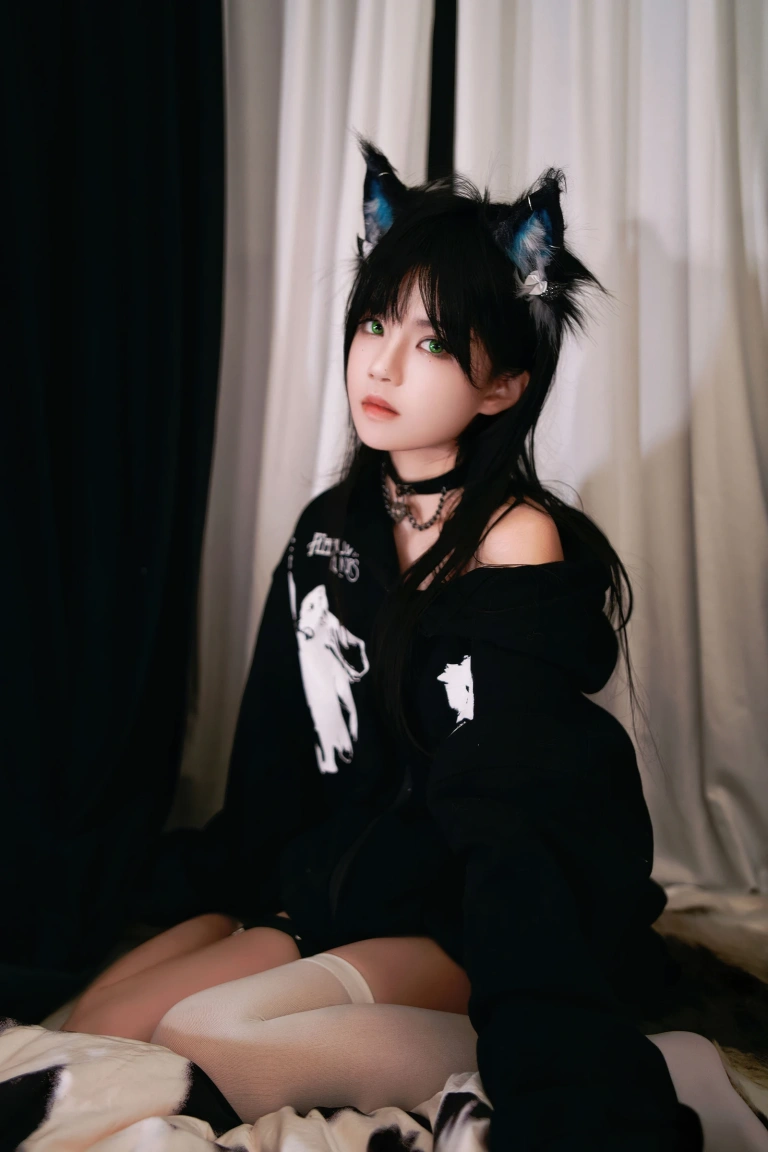 桜桃喵《缅因猫猫（a+b）》写真图集 47P｜在线预览与图包下载