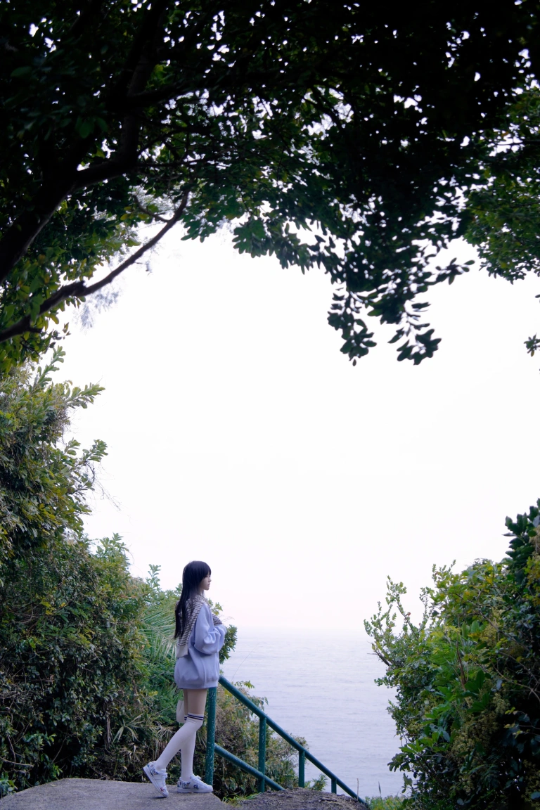 桜桃喵《蓝》写真图集 20P｜在线预览与图包下载