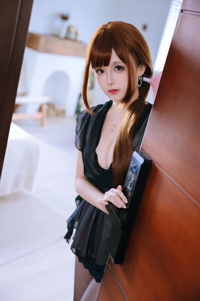 日奈娇(椎名莜)《未亡人》写真图集 178P+7V｜在线预览与图包下载