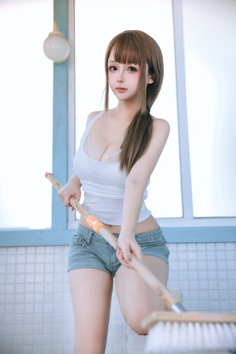 日奈娇(椎名莜)《男浴室保洁员》写真图集 170P+5V｜在线预览与图包下载
