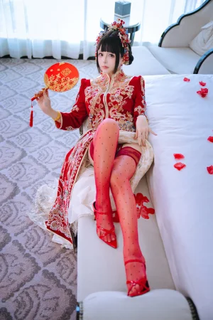 日奈娇(椎名莜)《洞房花烛》写真图集 180P+5V｜在线预览与图包下载