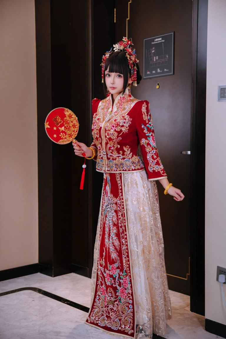 日奈娇(椎名莜)《洞房花烛》写真图集 180P+5V｜在线预览与图包下载