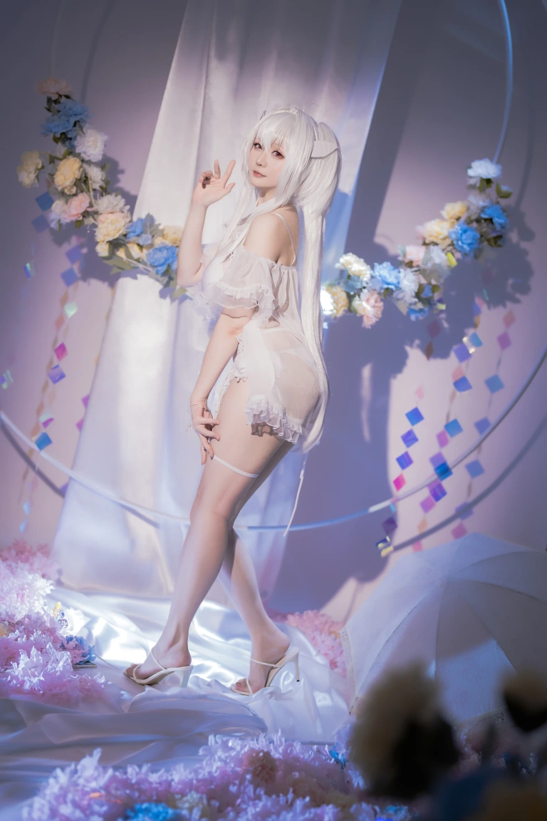 星之迟迟《2023年8月计划A FGO 阿瓦隆女士》写真图集 33P｜在线预览与图包下载