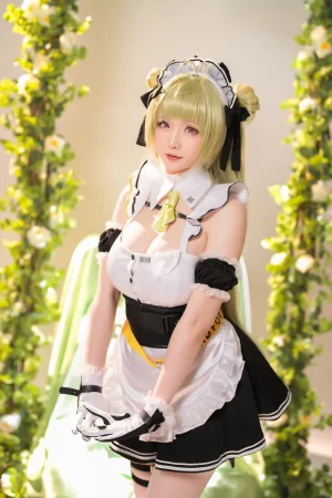 星之迟迟《2023年8月计划B NIKKE 索达》写真图集 109P+2V｜在线预览与图包下载