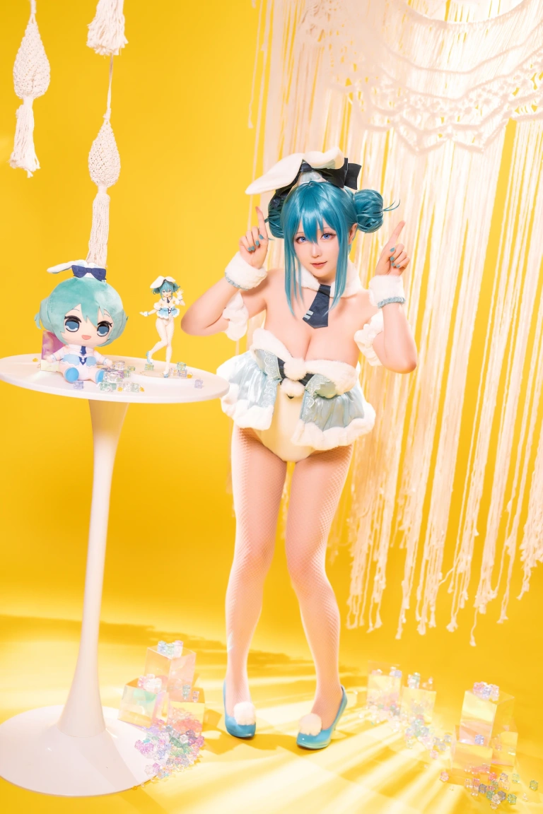 星之迟迟《2023年9月计划B ATE-尼禄睡衣》写真图集 77P+1V｜在线预览与图包下载