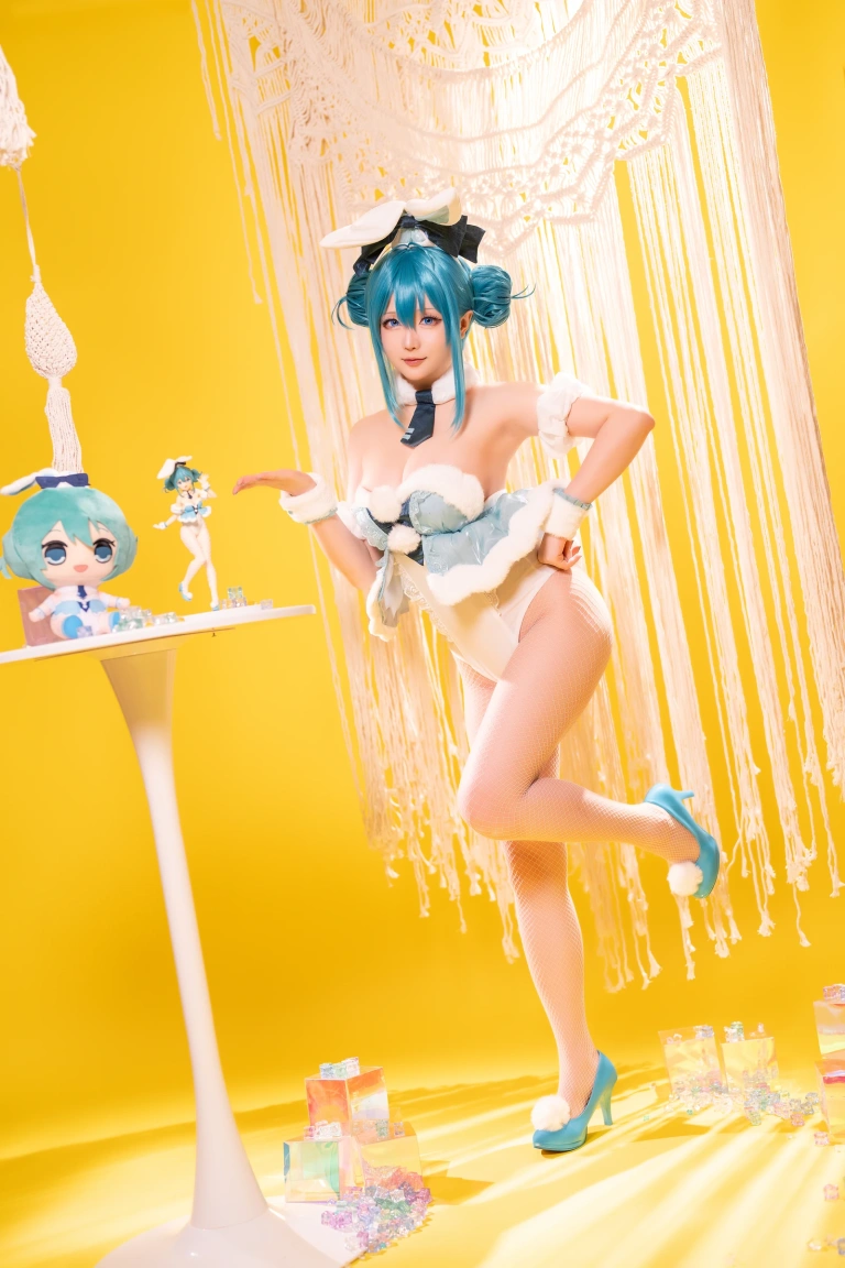 星之迟迟《2023年9月计划B ATE-尼禄睡衣》写真图集 77P+1V｜在线预览与图包下载