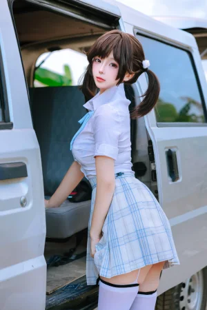 日奈娇(椎名莜)《女高》写真图集 185P+5V｜在线预览与图包下载