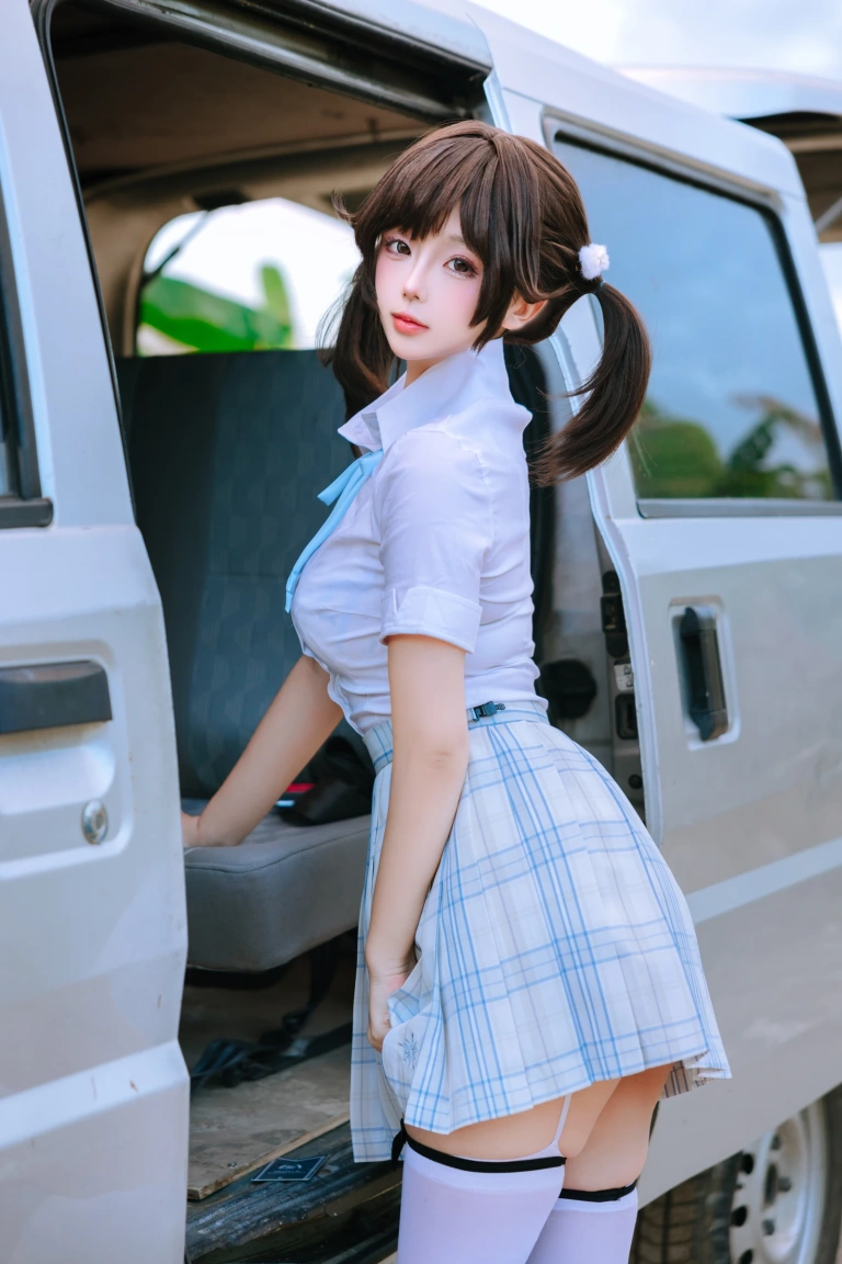日奈娇(椎名莜)《女高》写真图集 185P+5V｜在线预览与图包下载
