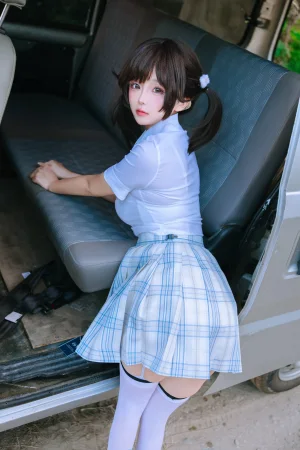 日奈娇(椎名莜)《女高》写真图集 185P+5V｜在线预览与图包下载
