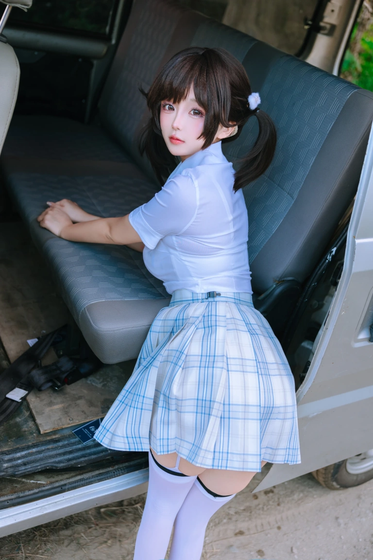 日奈娇(椎名莜)《女高》写真图集 185P+5V｜在线预览与图包下载