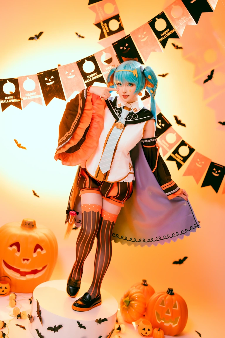 星之迟迟《2023年10月计划 赠品 万圣节MIKU》写真图集 53P｜在线预览与图包下载