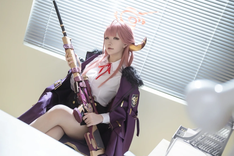 星之迟迟《2023年10月计划B 碧蓝档案-陆八魔爱露》写真图集 90P｜在线预览与图包下载