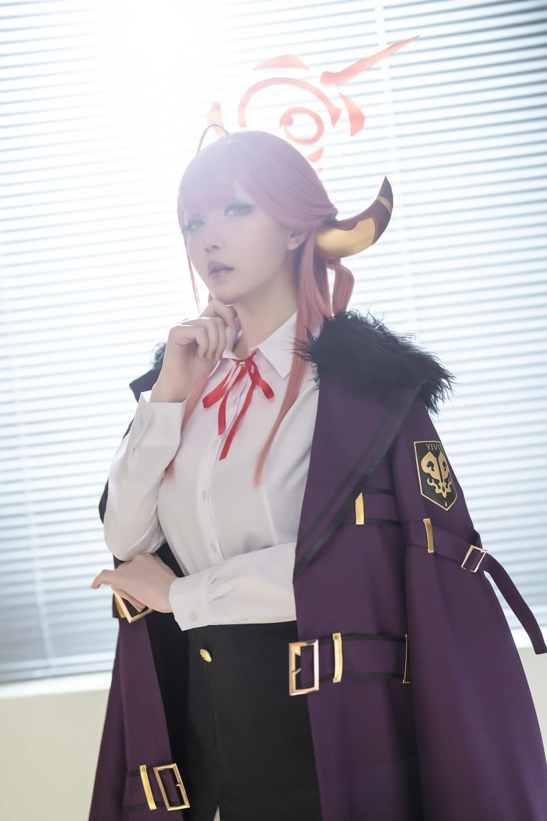 星之迟迟《2023年10月计划B 碧蓝档案-陆八魔爱露》写真图集 90P｜在线预览与图包下载