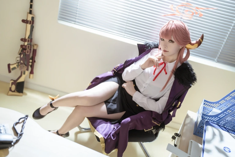 星之迟迟《2023年10月计划B 碧蓝档案-陆八魔爱露》写真图集 90P｜在线预览与图包下载