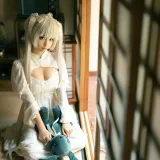 蠢沫沫《穹妹》写真图集 28P｜在线预览与图包下载