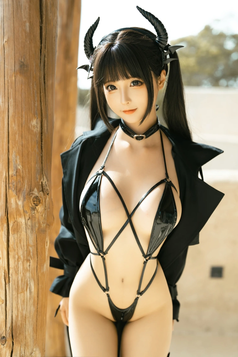 蠢沫沫《魅魔》写真图集 32P｜在线预览与图包下载