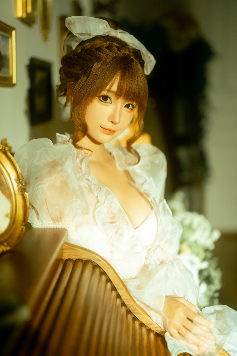 蠢沫沫《欧式女仆》写真图集 12P｜在线预览与图包下载