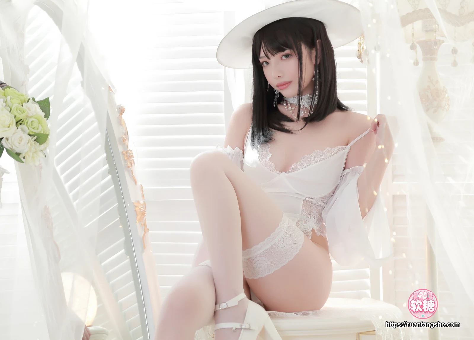 雯仔不讲道理 雯仔不讲道理 NO.23 - 白女巫