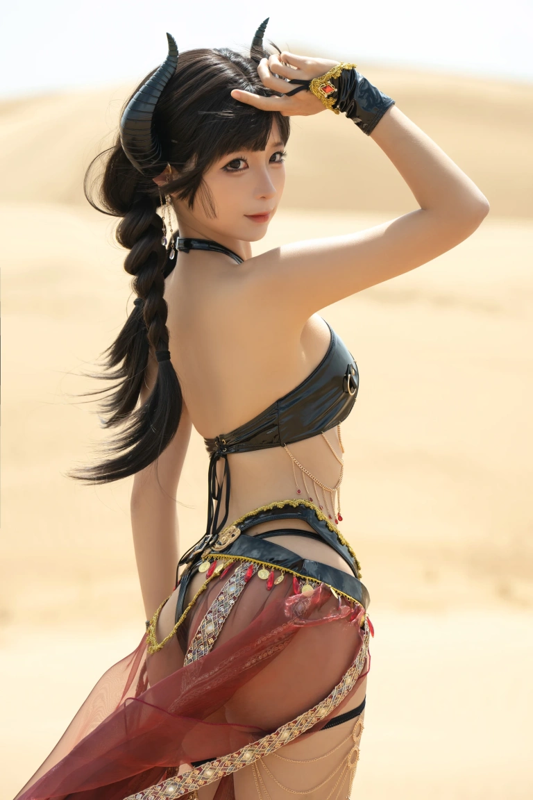 蠢沫沫《沙漠魅魔》写真图集 9P｜在线预览与图包下载