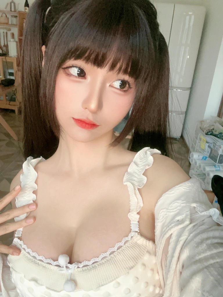 蠢沫沫《朋友圈 自拍》写真图集 66P｜在线预览与图包下载