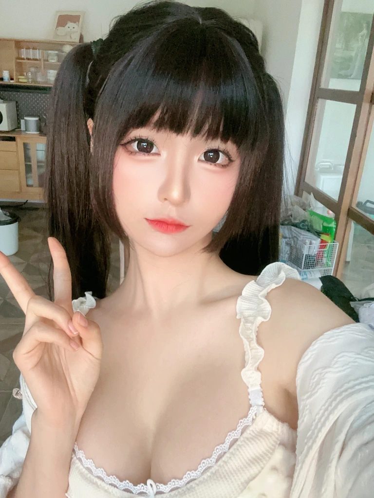 蠢沫沫《朋友圈 自拍》写真图集 66P｜在线预览与图包下载