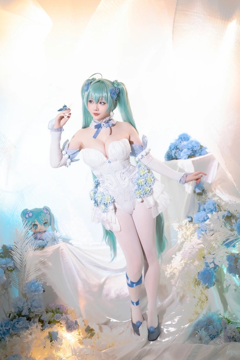 星之迟迟《2024年02月计划A 初音未来 粉蝶花精灵》写真图集 54P+1V｜在线预览与图包下载