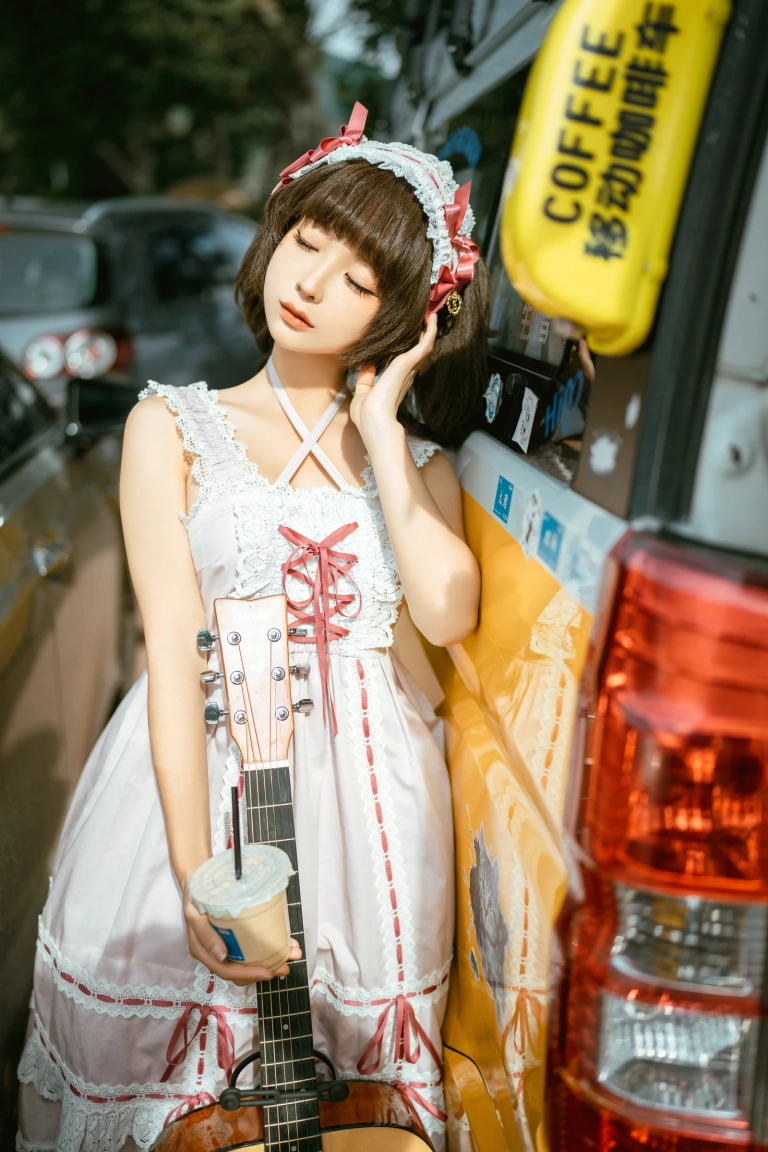 蠢沫沫《10月》写真图集 93P｜在线预览与图包下载