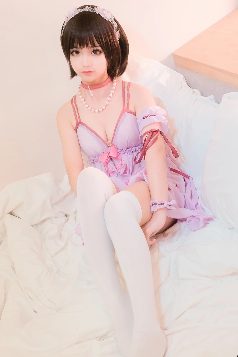 蠢沫沫《惠睡衣》写真图集 44P｜在线预览与图包下载